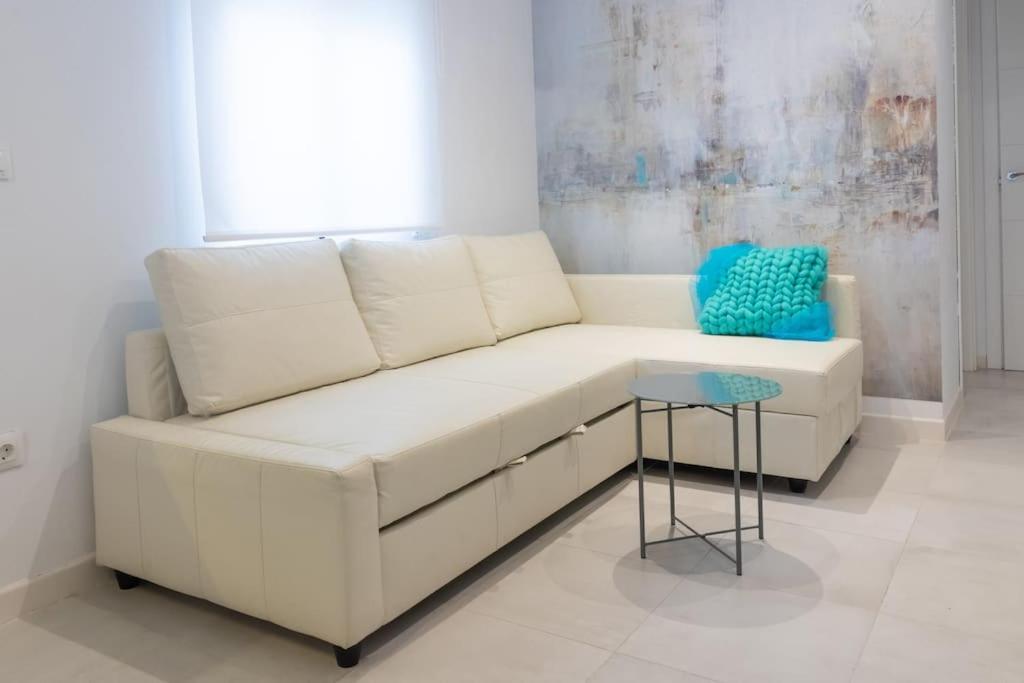 Apartamento Completo A 5 Minutos Estacion Tren. Cordoba Luaran gambar